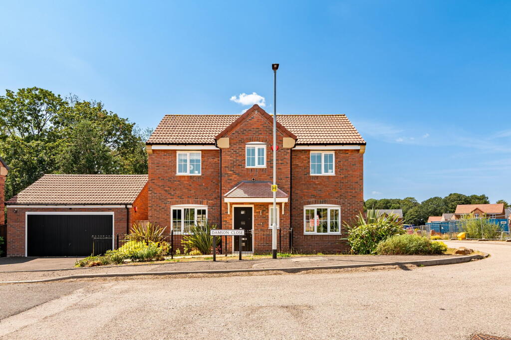 Main image of property: Damson Close, Gainsborough, DN21 5FJ