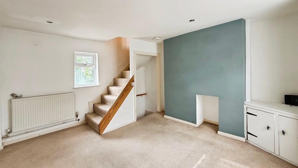 House in Westbury, Wiltshire - View 4