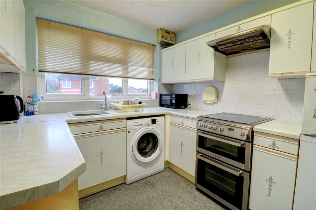 Brutus Drive, Coleshill photo 2