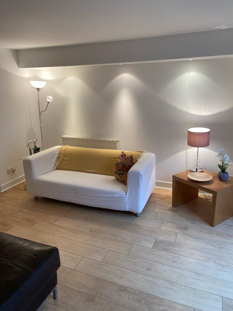 Main image of property: Greenside End, Edinburgh, EH1