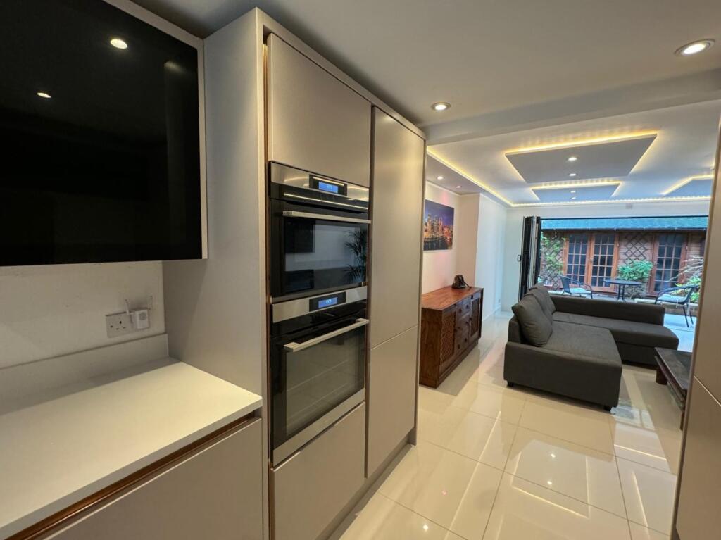 House in Manchester, Burnage - View 5