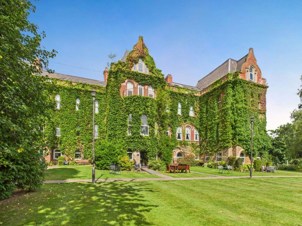 Main image of property: Hine Hall, Mapperley, Nottingham