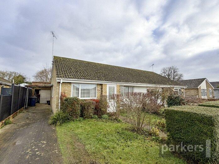 Main image of property: Stoneleigh Drive, Carterton, Oxfordshire, OX18