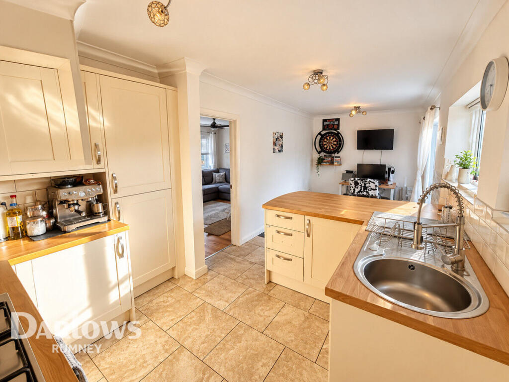 Bridgwater Road, Cardiff photo 5