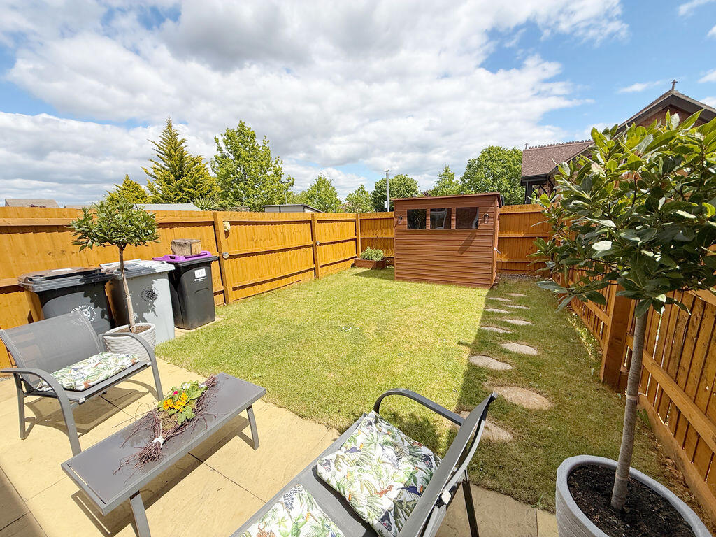 House in South Kesteven, Grantham - View 2