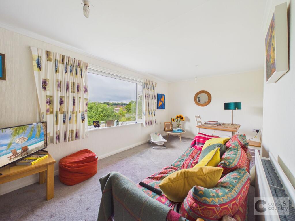 Apartment in Torquay - View 3