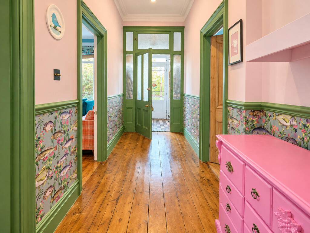 Apartment in Bournemouth - More