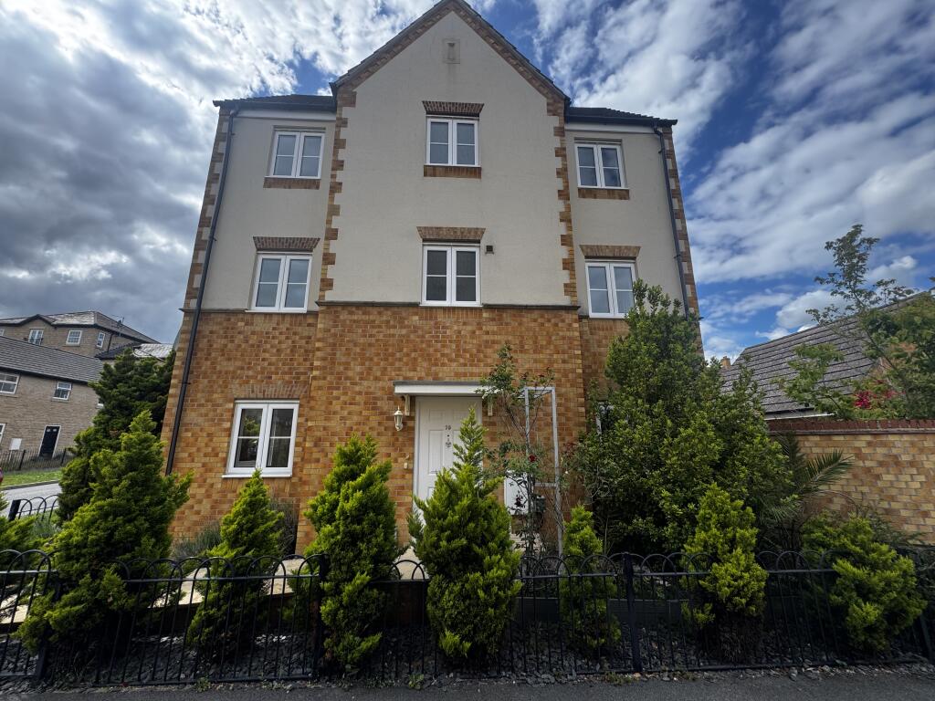 Main image of property: Roman Road, Corby