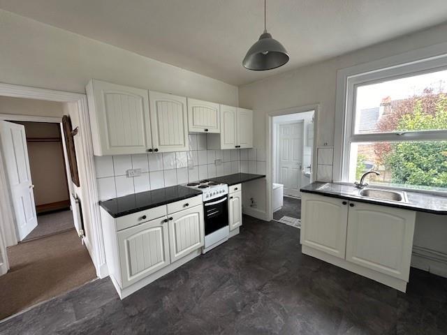 Apartment in Brighton, Queen's Park - View 4