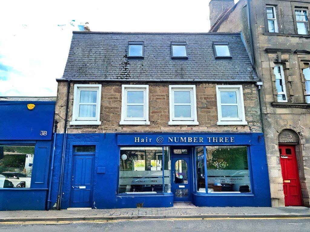 2-bed flat on The Flat, 3 High Street, Nairn, IV12 4AG, £140,000
