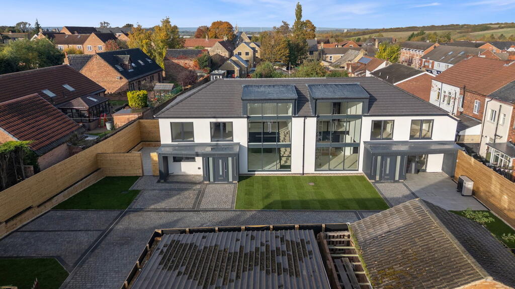 Main image of property: The Close, Dinnington, S25 2PU