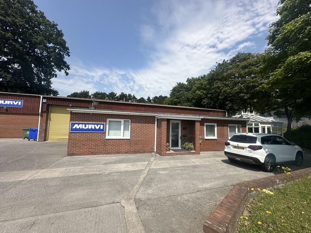 Main image of property: Unit 4 East Way, Lee Mill Industrial Estate, Ivybridge, Devon, PL21 9GE