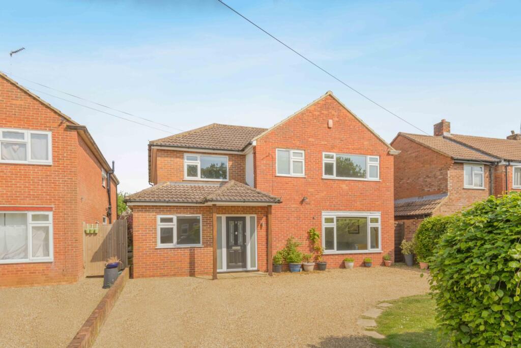Main image of property: Glynswood, Chalfont St. Peter, Gerrards Cross