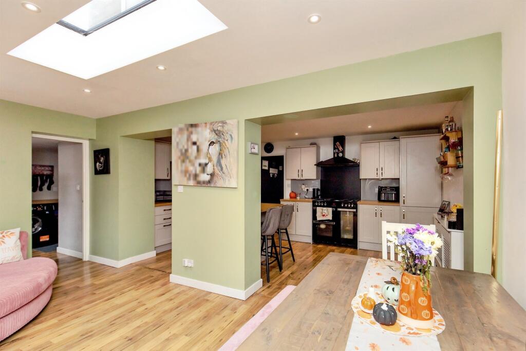 Bell Close, Stilton, Peterborough photo 4