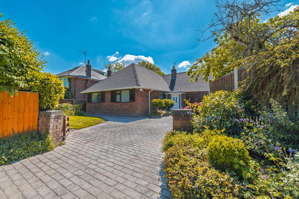 Main image of property: Smithy Lane, Willaston, Neston, Cheshire