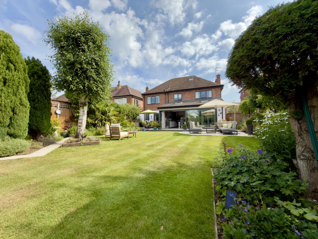 Audon Avenue, Beeston, NG9 - More