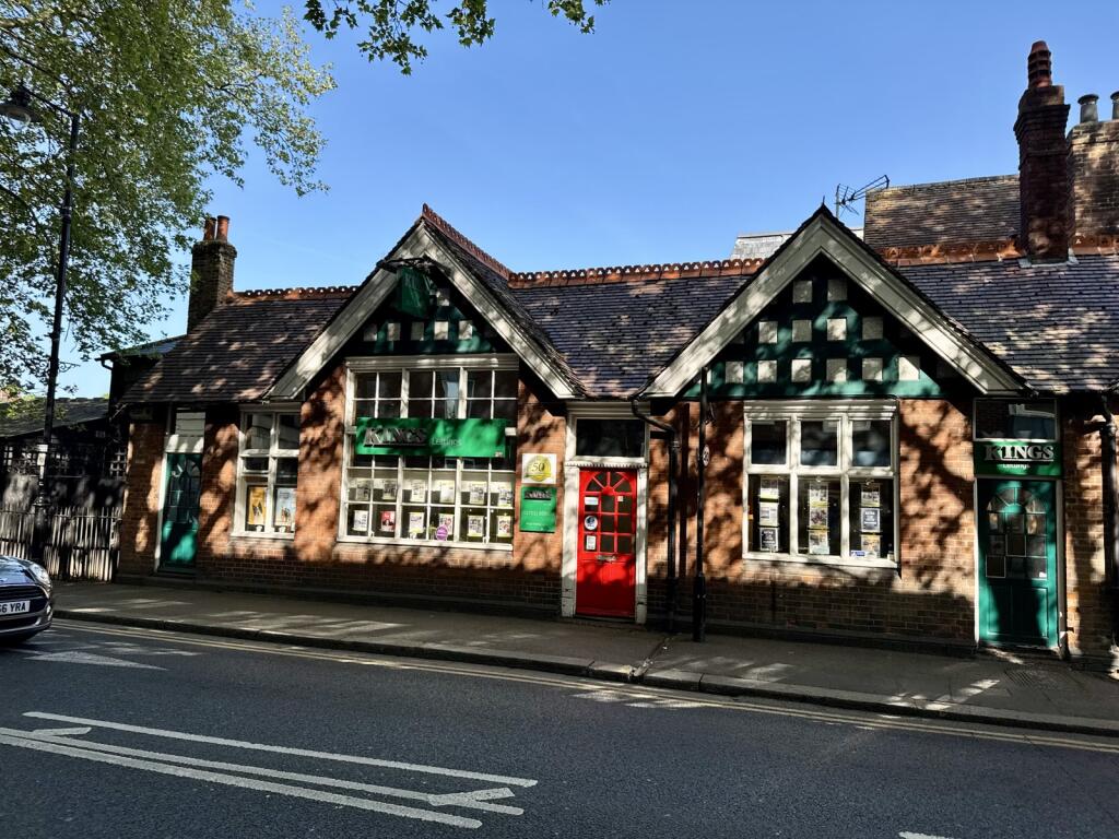 Main image of property: 1 Thames Avenue, Windsor, Berkshire, SL4