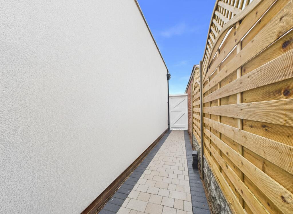 Additional image 31 of Gillway Lane, Tamworth, B79