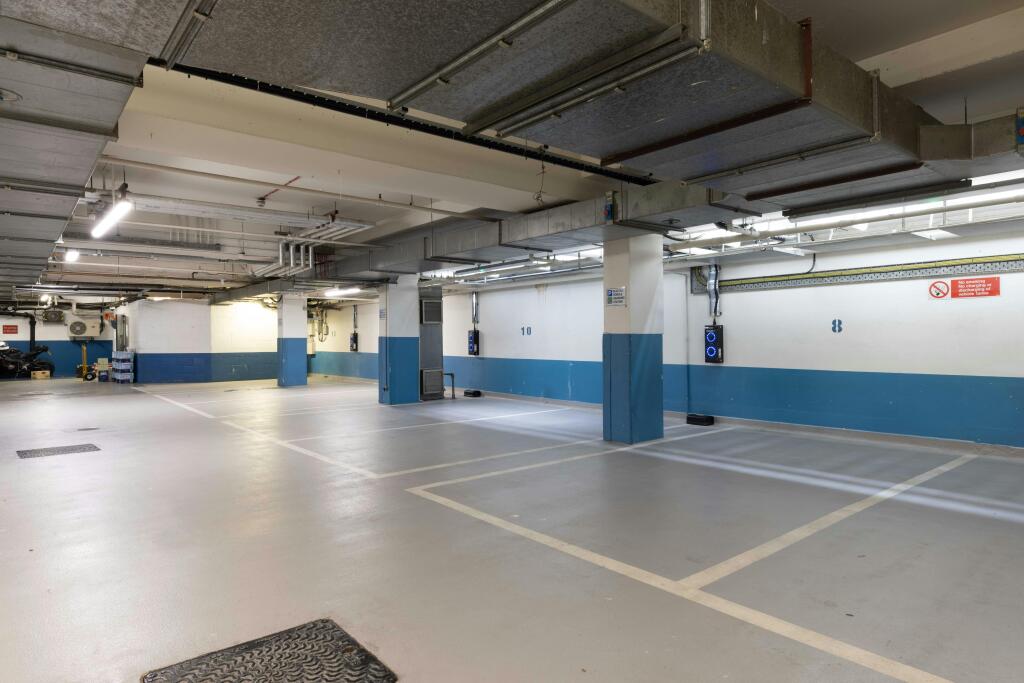 3 Burlington Gardens41.JPG