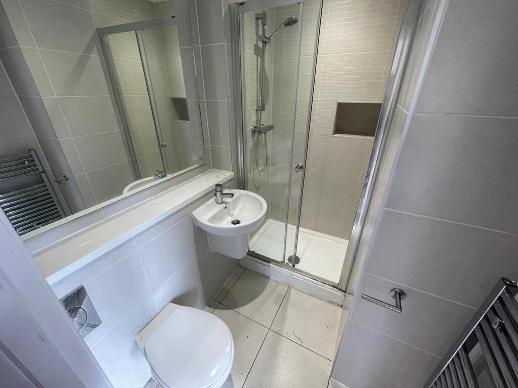 Apartment in Milton Keynes - View 4