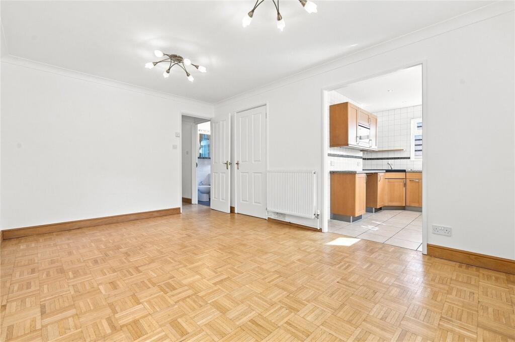 House in Uttlesford, Saffron Walden - View 3
