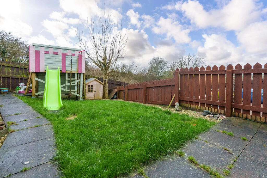 40, Ballanoa Meadow, Santon photo 2