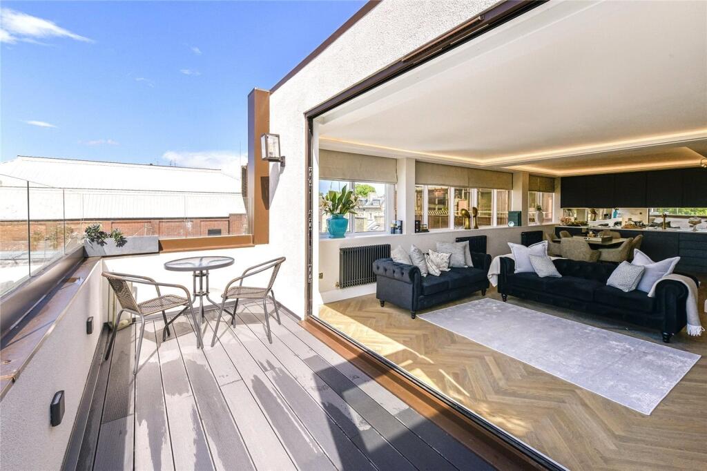 3 bedroom flat for rent