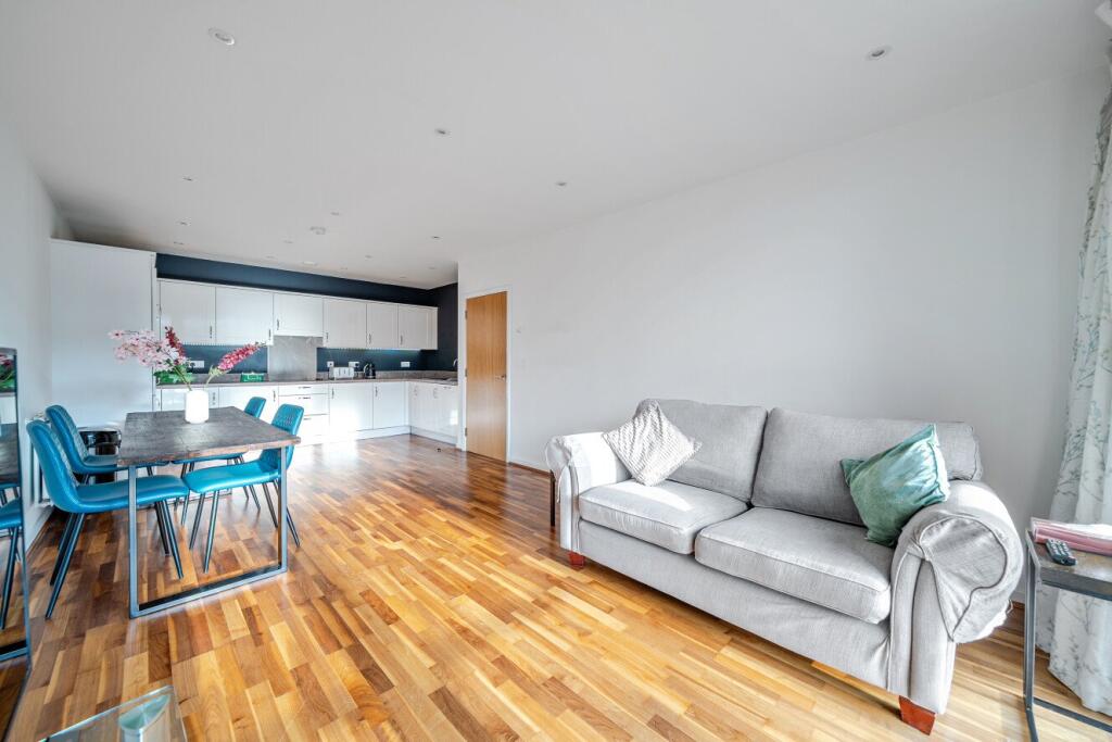 Main image of property: Boundaries Road, Balham, London, SW12