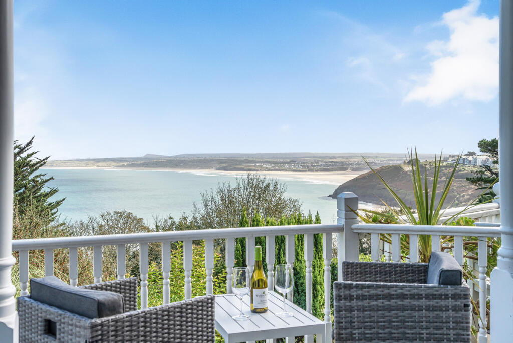 Main image of property: Carbis Bay, TR26