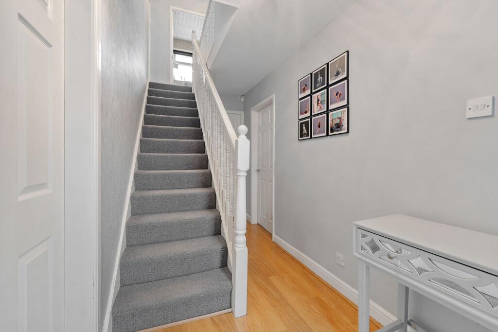 21, Lynwood Grove, Harwood, Bolton, BL2 3JZ photo 4