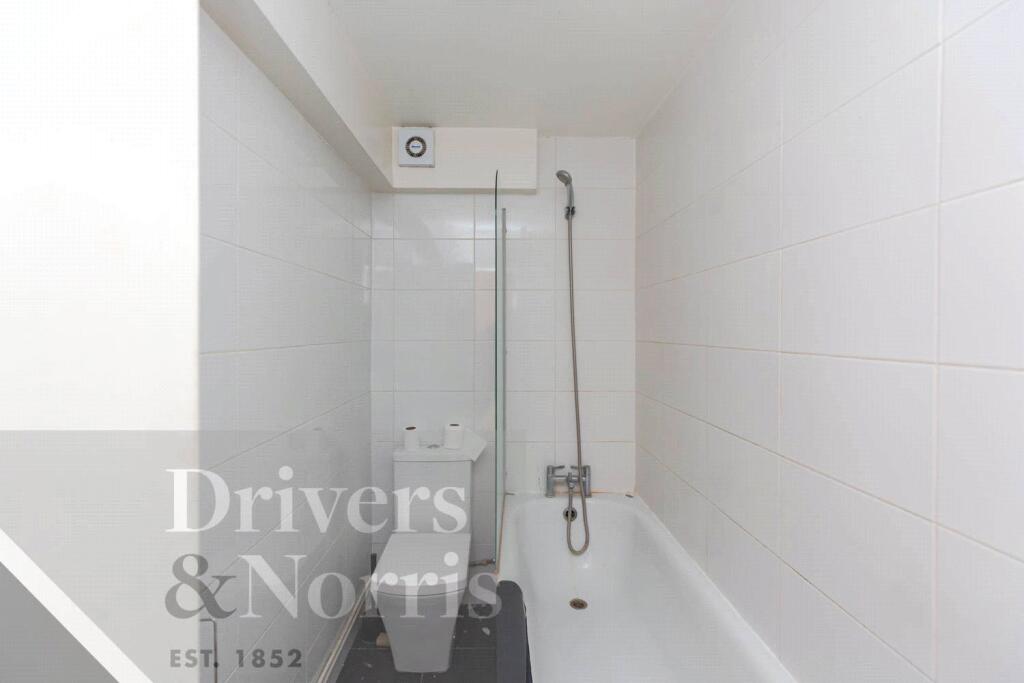 Apartment in London, Kentish Town - More