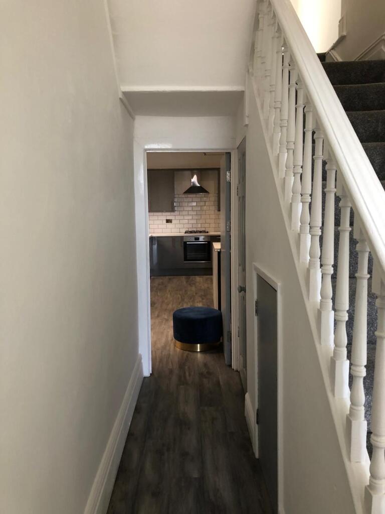 House in Swansea, Brynmill, Uplands - View 3