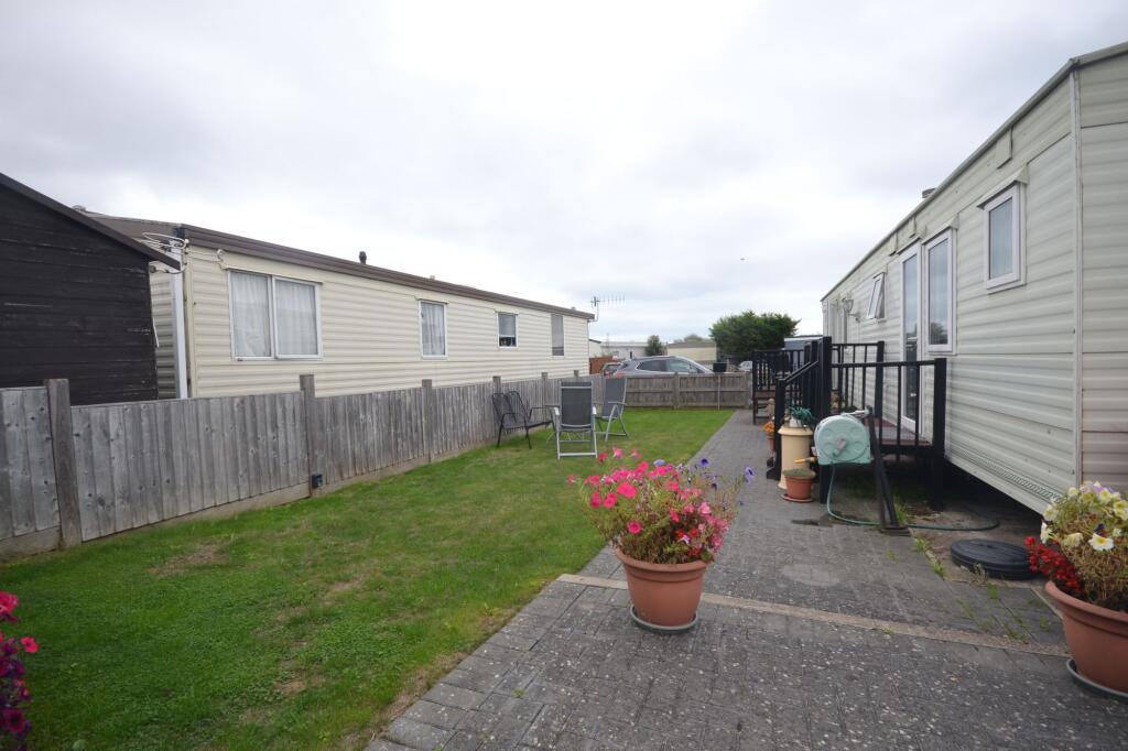 Selsey, PO20 - View 4