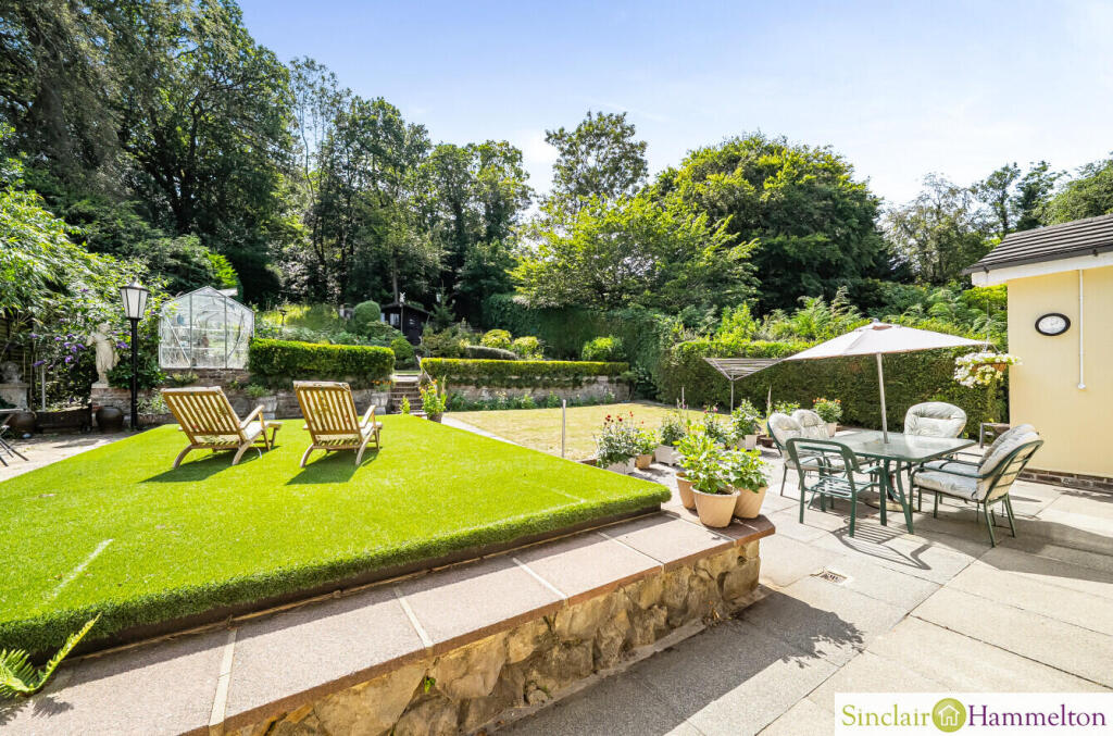 Yester Drive, Chislehurst photo 5