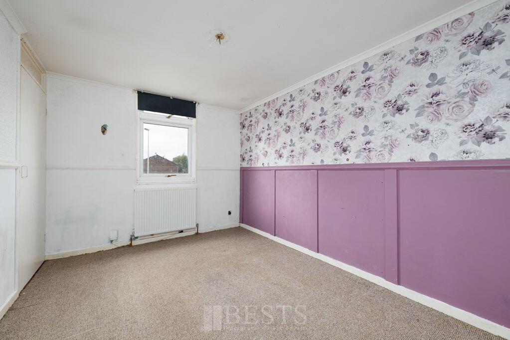 House in Runcorn, Halton Brook, The Brow - More