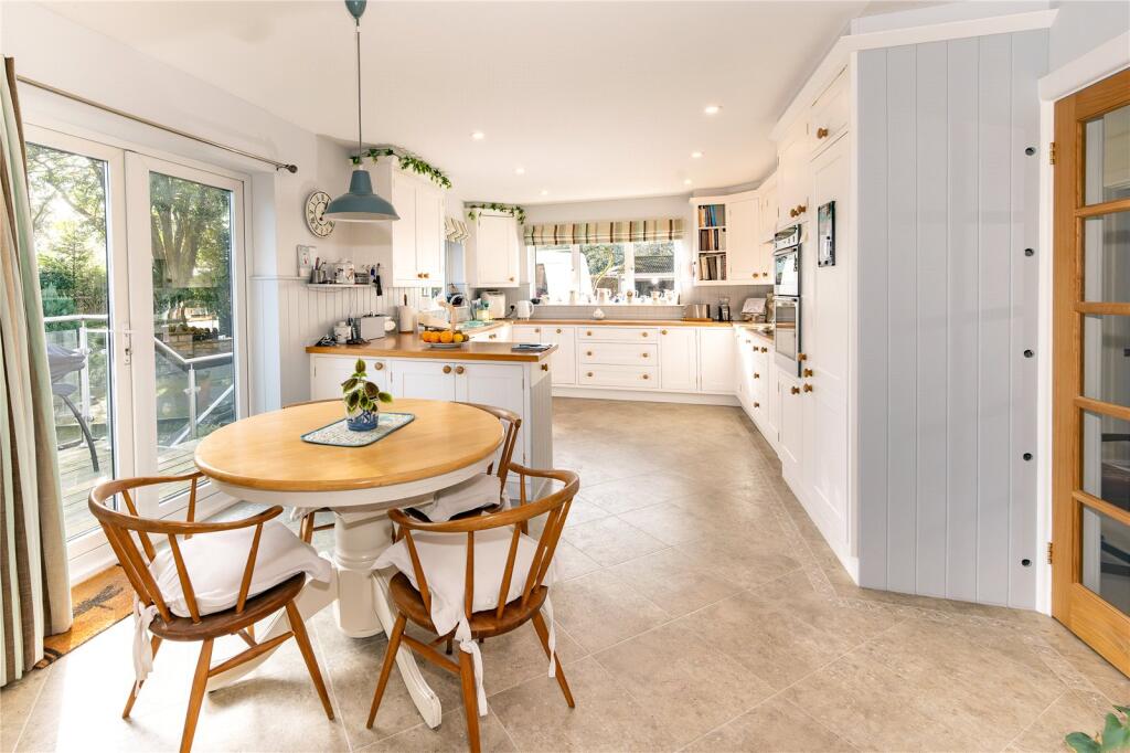 House in Bath, Pen Selwood - View 4