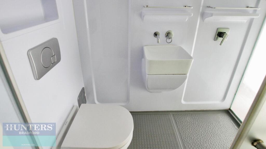 Additional image 8 of 218 Sunbridge Halls, 178 Sunbridge Road Bradford, West Yorkshire, BD1