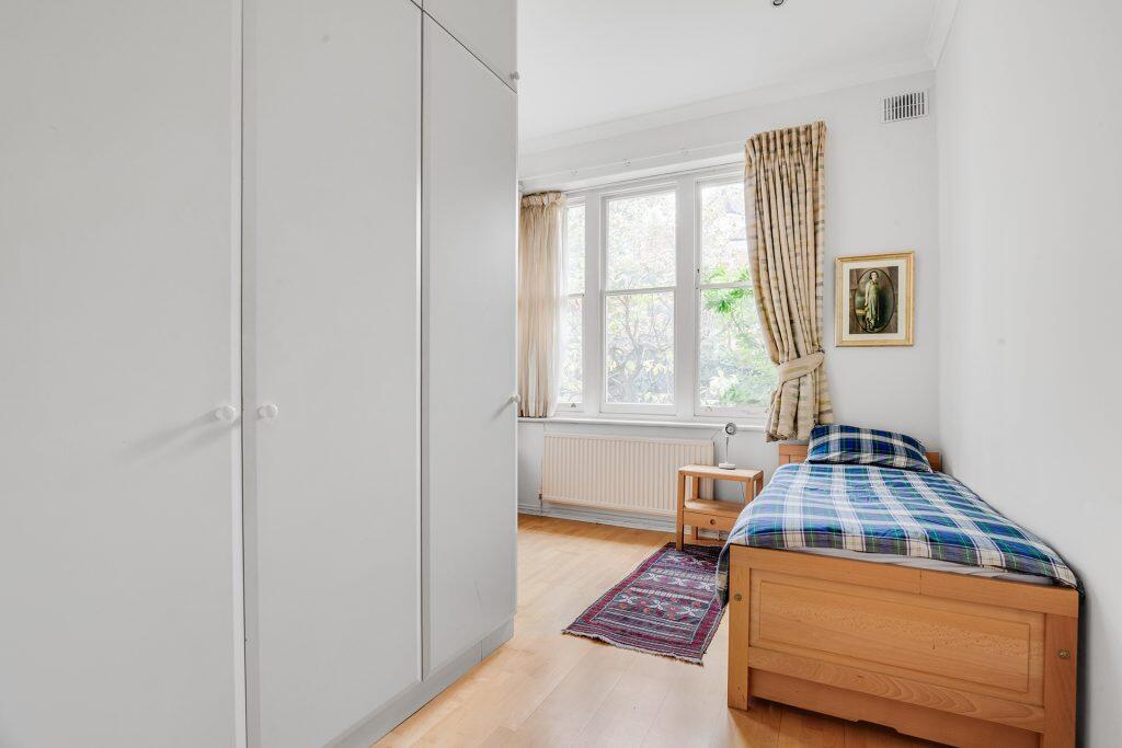 2 bedroom ground floor flat for rent