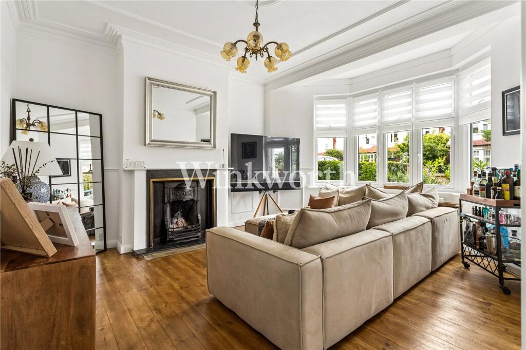Main image of property: Hamilton Crescent, London, N13