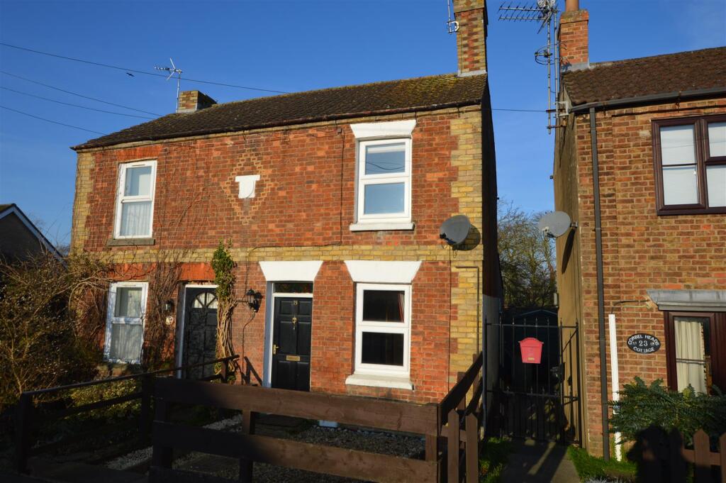 Main image of property: Peterborough Road, Crowland, Peterborough