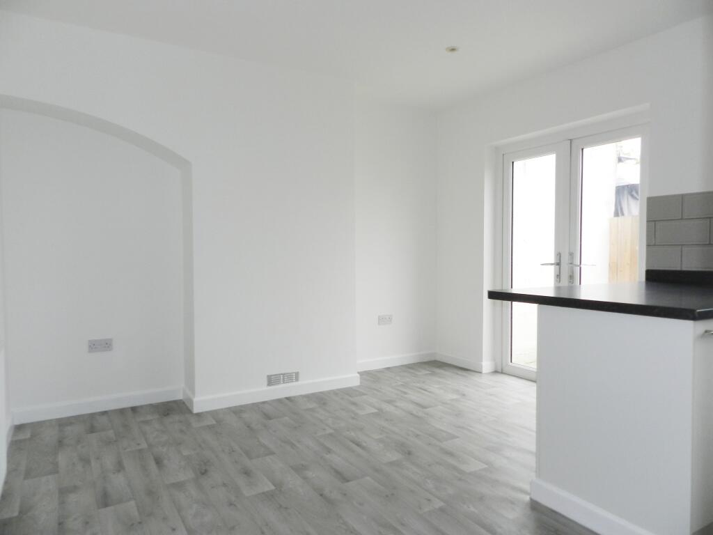 House in Enfield - View 4