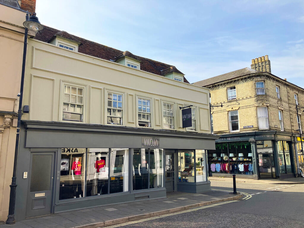 Main image of property: 38 Market Hill, Sudbury CO10 2EN