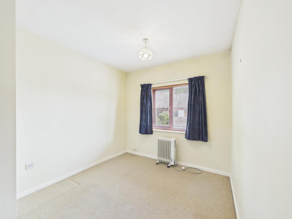 Apartment in Worcester - View 4