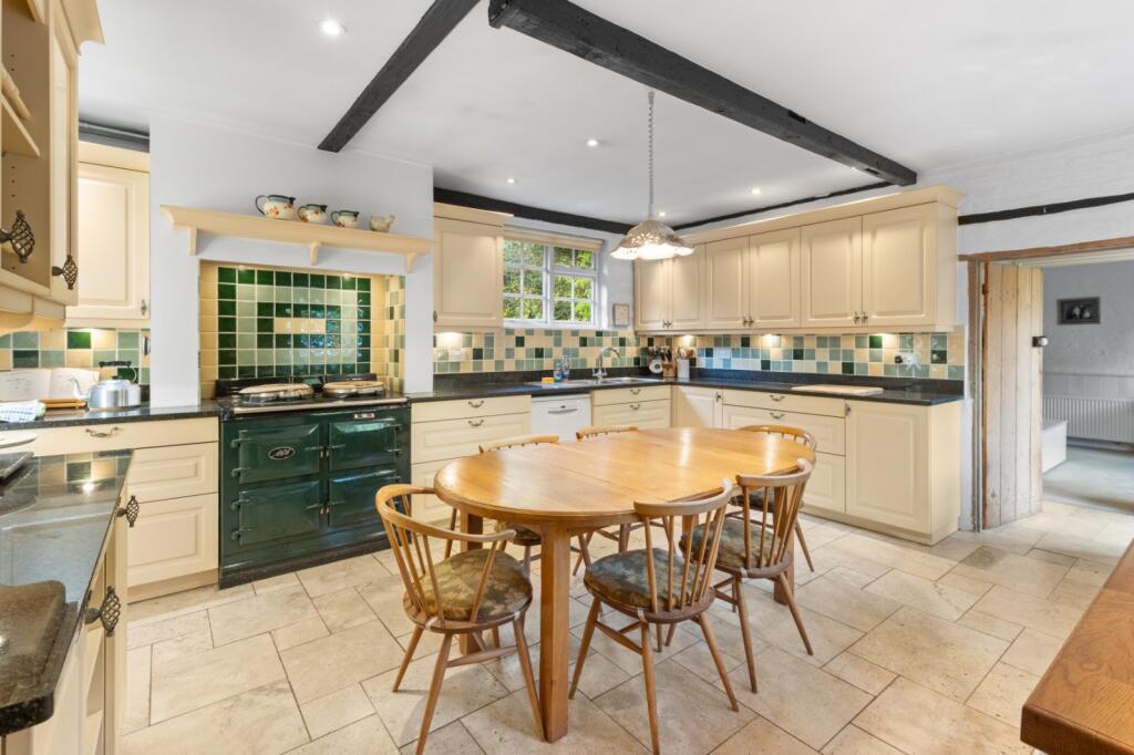 Coopers Green, Uckfield, East Sussex, TN22 photo 4