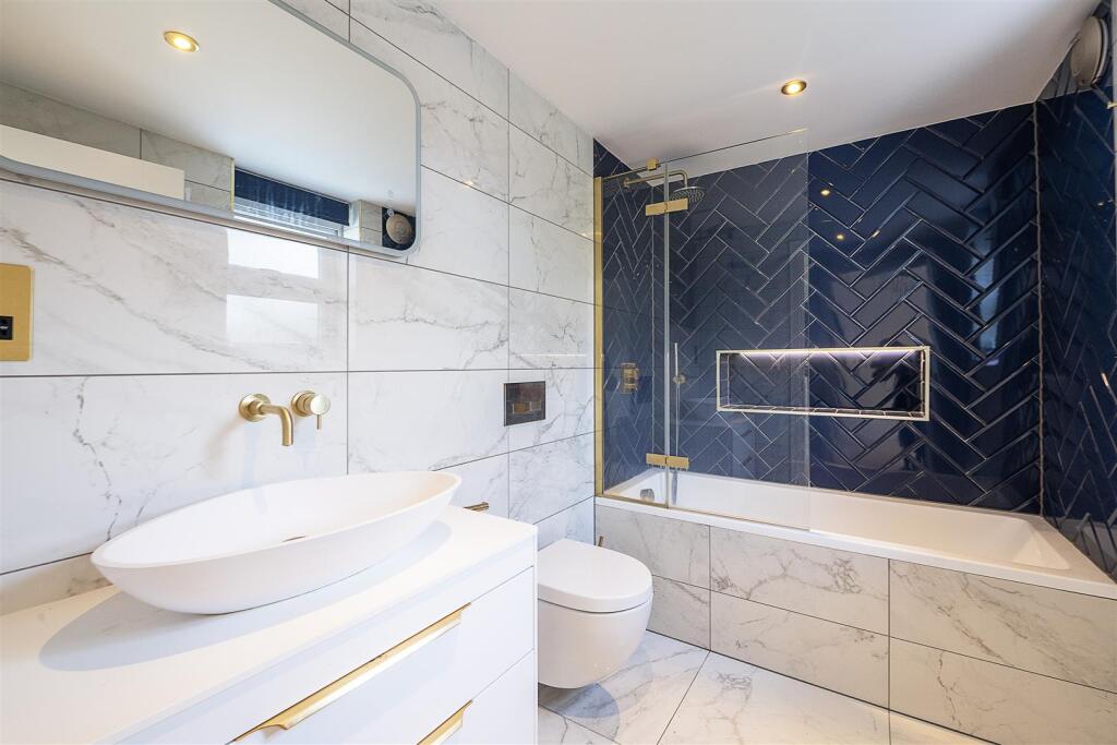 Additional image 6 of Grove Road, Harpenden