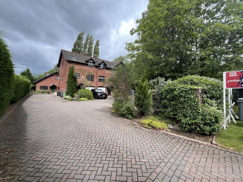 Main image of property: Manchester Road, Wilmslow