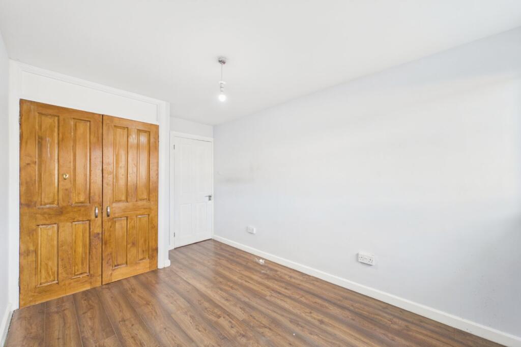 House in Reading - View 4