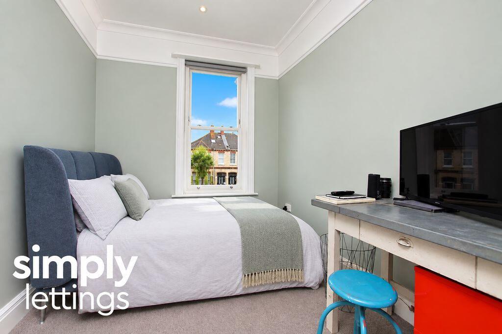 Property photo 11