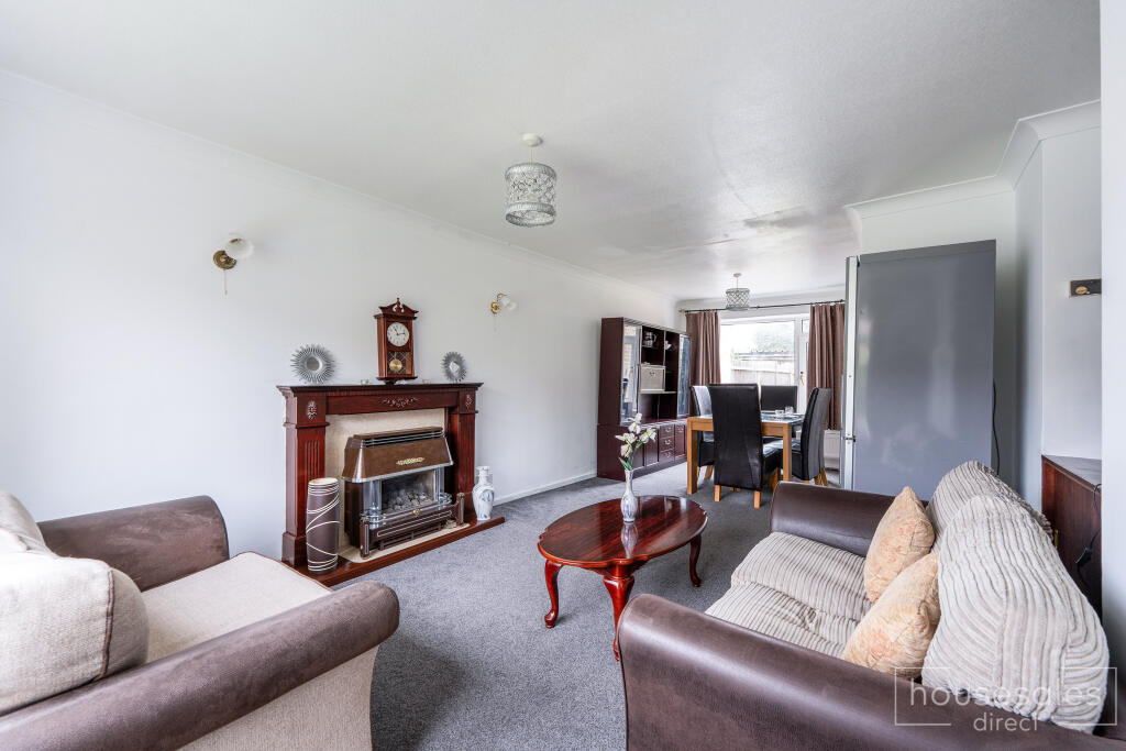 House in Bradford, Steeton with Eastburn - View 5