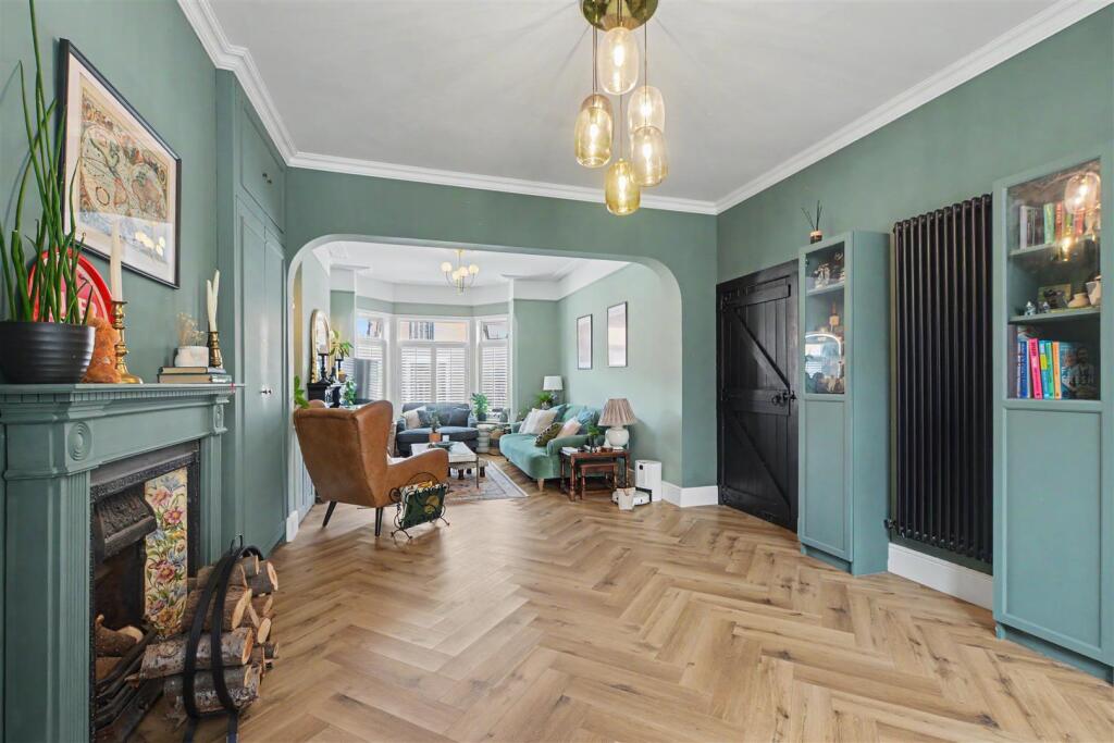 House in Nottingham, Stapleford - More